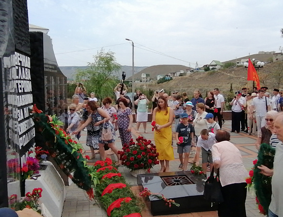 Рособоронэкспорт помог отреставрировать Обелиск Славы в Крыму