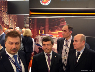 Рособоронэкспорт представил российскую спецтехнику и вооружения на выставке в Париже