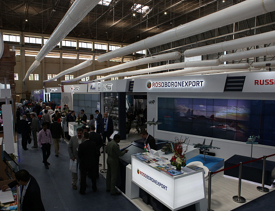 Rosoboronexport celebró negociaciones exitosas con la India en el salón Aero India 2019